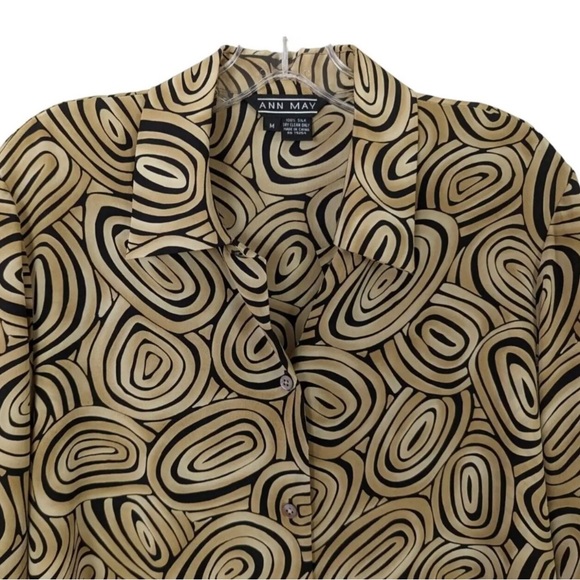 Vintage Silk bouse with lively swirly graphics - Picture 4 of 7